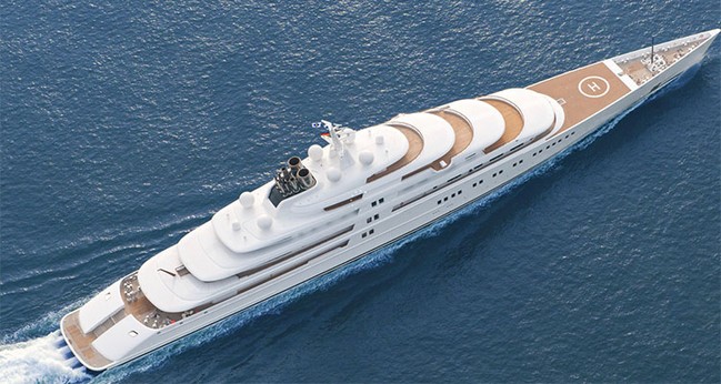 top luxury yacht builders