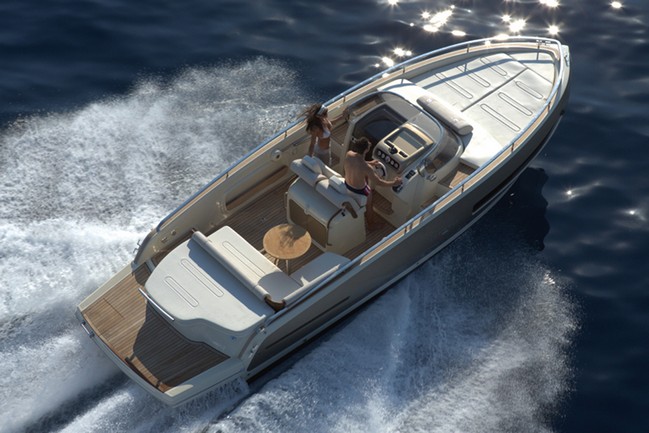 Five Extraordinary Novelty Vessels to See at SIBS