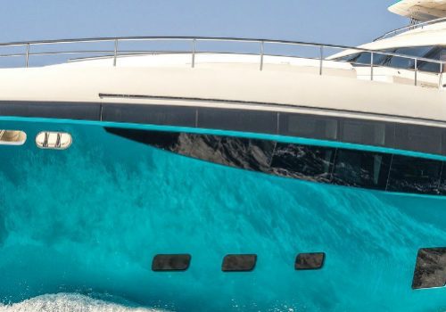 Luxury Yachts – Be Stunned by Princess’ Anka Turquoise Exterior